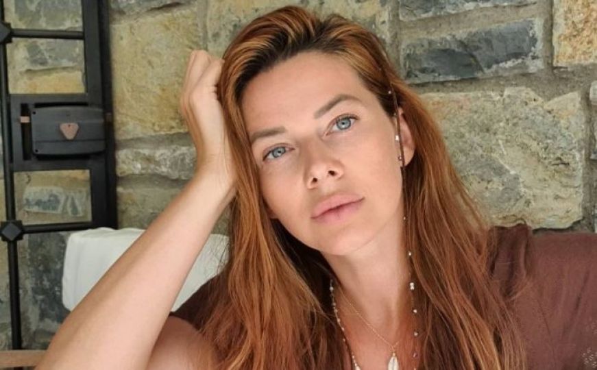 Jelena Jugović otkrila da je trudna, čeka bebu sa turskim biznismenom