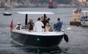 Milijarder stigao u Dubrovnik: Na jahti doveo megapopularne američke pjevače i glumce