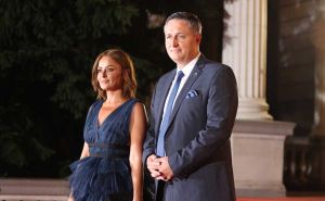 Spektakl na SFF: Crvenim tepihom šetali Denis i Mirela Bećirović, Žbanić, Marjanović...