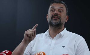 Elmedin Konaković 'razdrmao' društvene mreže objavom: 'E to su pojeli paraziti i lopovi...' 