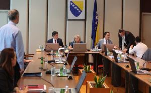 Sjednica Vijeća ministara Bosne i Hercegovine kasnila 45 minuta