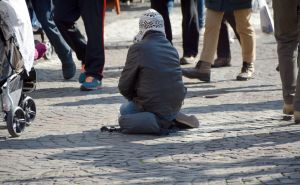 Presuda u mučnom slučaju u Sarajevu: Tjerao maloljetne unuke na prosjačenje, osuđen je