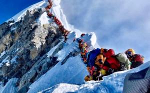 Hoće li poskupiti penjanje na najvišu planinu svijeta: Nepal možda poveća cijenu na - 15.000 dolara