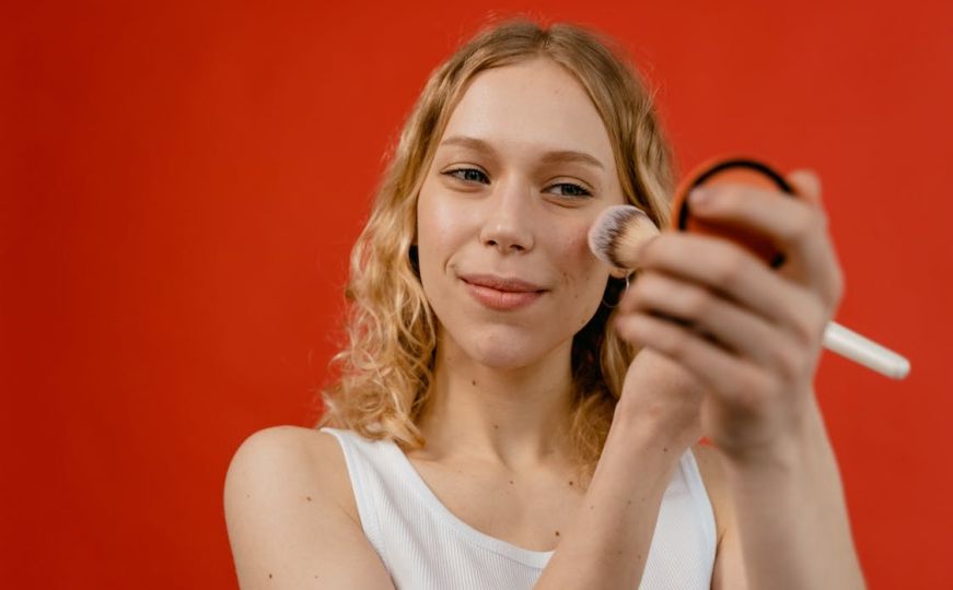 Savršen kozmetički savjet: Kako šminkom postići prirodan izgled?