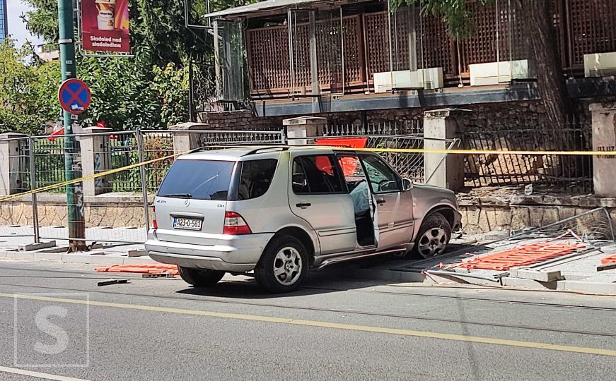 Pogledajte mjesto teške saobraćajne nesreće u centru Sarajeva