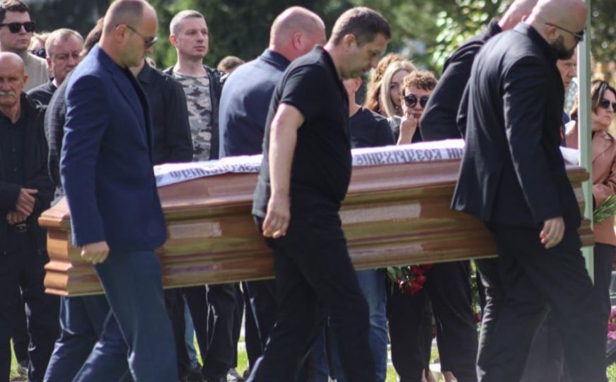 Pokopan Jevgenij Prigožin: Vladimir Putin se nije pojavio na sprovodu