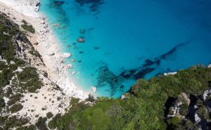 Sanjate o životu u Italiji: Ovaj otok nudi kuću za 2 KM, saznajte kako...