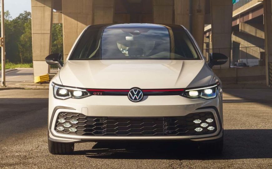 Volkswagen 'penzioniše' ručni mjenjač: Počast odaju predstavljanjem novog posebnog modela