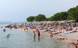 Uhapšen još jedan pedofil na Jadranu: Čeh (66) snimao djecu na plaži