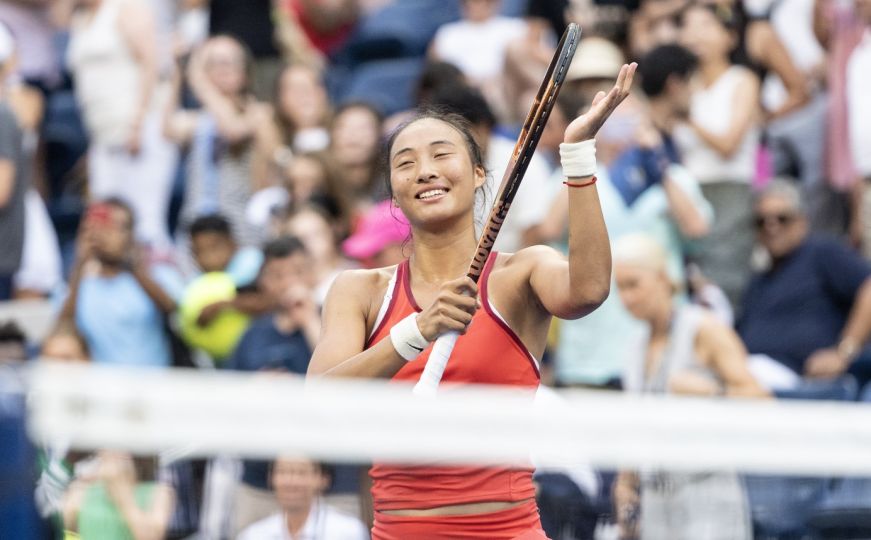 Veliko iznenađenje: Zheng Qinwen eliminisala Ons Jabeur za prvo četvrtfinale US Opena