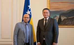 Denis Bećirović razgovarao sa Manuelom Sarrazinom: Naglašena važnost reformskog procesa u BiH