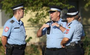 Uhapšena četiri policajaca MUP-a RS nakon što je pretučen maloljetnik u Osmacima