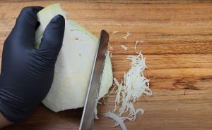 Najbolja metoda za rezanje kupusa: Zaboravite na ribež i električne sjeckalice