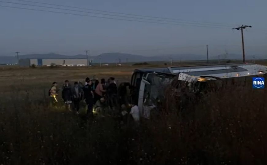 Prevrnuo se autobus sa srbijanskim turistima u Grčkoj: Tri osobe poginule, ima povrijeđenih