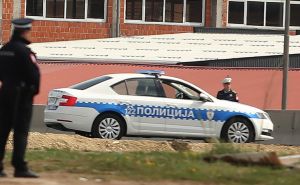 Policija u Modriči uhapsila tri osobe: Dvojicu zatekli kako uzimaju kokain u automobilu