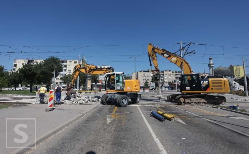 Vozači, oprez: Na ulazu u Sarajevo zatvorena jedna traka, u toku brojni radovi na bh. putevima