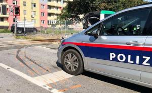 Policija u Austriji traga za vozačem koji je povrijedio dvoje Bosanaca