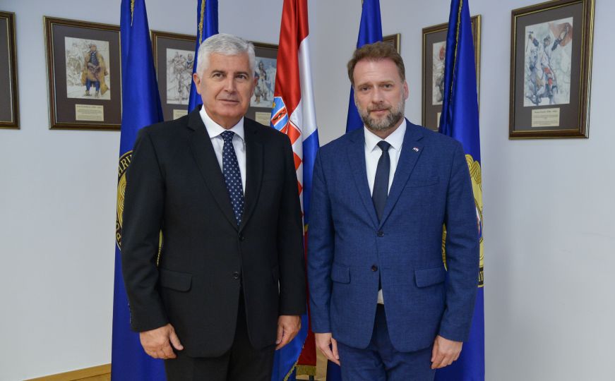 Sastanak Banožić - Čović: 'Hrvatska daje snažnu podršku BiH u dostizanju NATO partnerskih ciljeva'