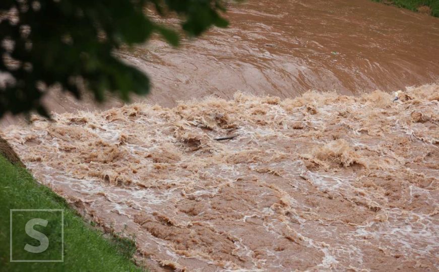 Civilna zaštita KS izdala važno upozorenje: Građanima prijete poplave