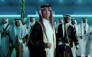 Cristiano Ronaldo oduševio Saudijce: Zaplesao s mačem u tradicionalnoj arapskoj nošnji