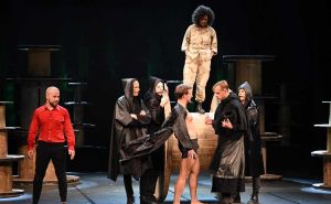 "Živimo šekspirovsko vrijeme": Na MESS-u izvedena Koršunovasova predstava "Othello"
