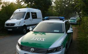 Horor u Njemačkoj: Dječak (13) nožem napao ženu (25), imali su aferu?