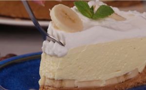 Kremasti desert bez pečenja: Napravite tortu od pudinga i banana