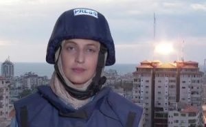Novinarka se javljala uživo iz Gaze: Neboder iza nje pogođen projektilom