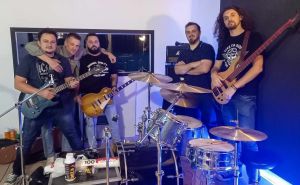 "Dosta je covera, vrijeme je za autorske stvari": Upoznajte članove sarajevskog benda Tetak 13.
