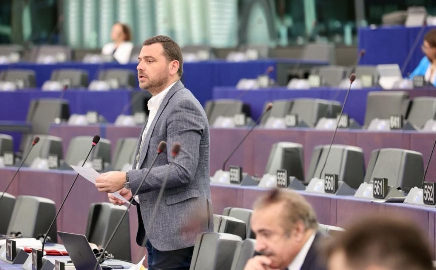Saša Magazinović obratio se Vijeću Europe: Sigurnost Balkana je ugrožena!