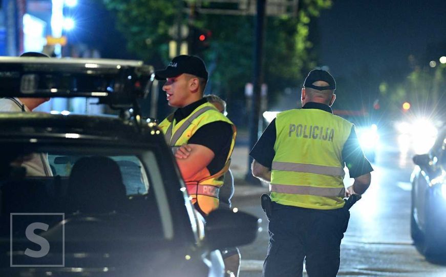 Subota u Sarajevu: Iz saobraćaja isključeno šest pijanih vozača, uručeno 776 prekršajnih naloga