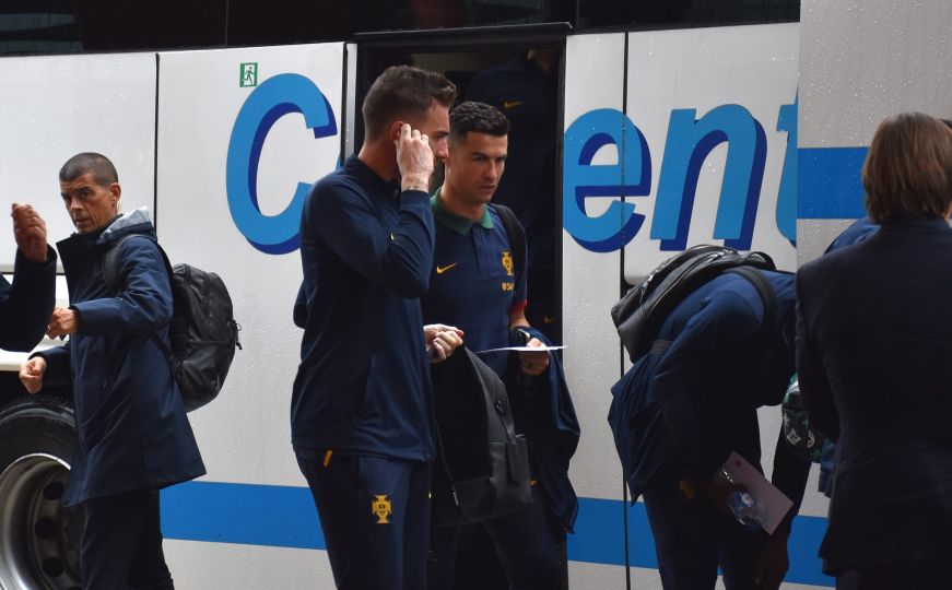 Cristiano Ronaldo stigao u Zenicu: Pogledajte dolazak reprezentacije Portugala