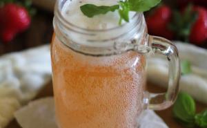 Zaboravite na kafu: Napitak koji će vam pomoći da se razbudite, a ujedno i smršate