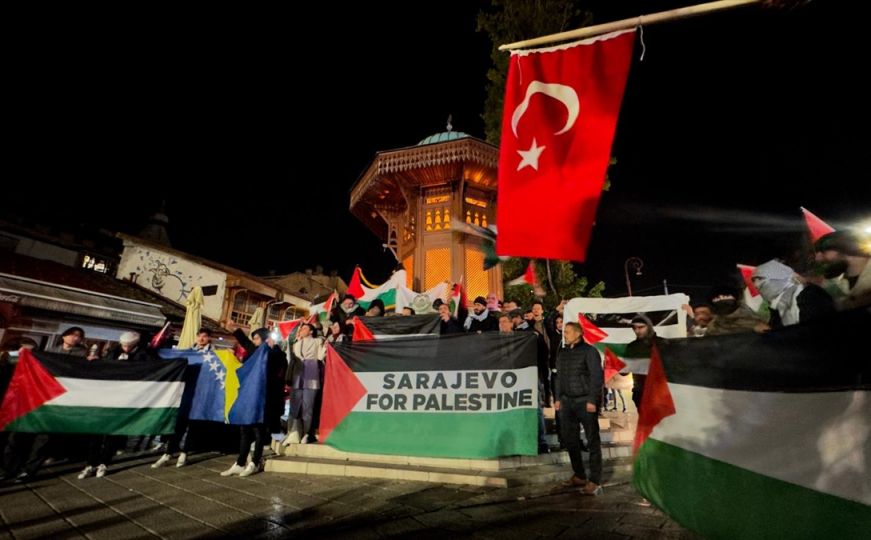 'Sarajevo za Palestinu': Održan skup podrške nakon stravičnog napada na bolnicu u Gazi