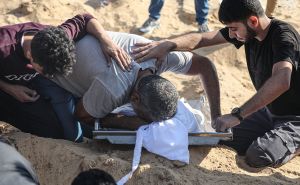 "Zašto uskraćivanje hrane i lijekova stanovnicima Gaze nije ratni zločin, kao u Ukrajini?!"