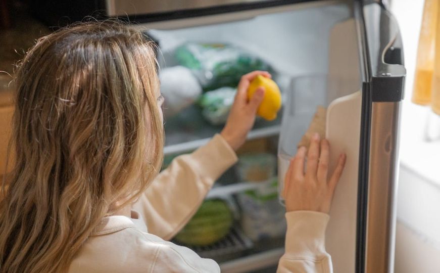 Zadržite kvalitet i svježinu: Ovo je spisak namirnica koje ne biste trebali držati u frižideru