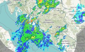 U BiH stiže nevrijeme, upaljen narandžasti meteoalarm: Pratite uživo kretanje oluje