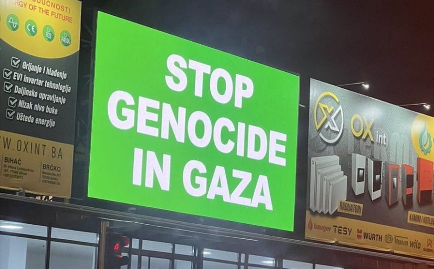 "Stop genocide in Gaza": U Bosni i Hercegovini postavljeni bilbordi podrške Palestini
