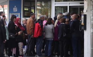 Ogromne gužve ispred CIPS-a: Građani apliciraju za dodjelu 600 maraka pomoći iz Europske unije