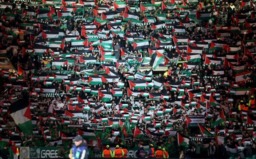 Snimak koji je obišao svijet: Hiljade zastava Palestine na stadionu u Glasgowu