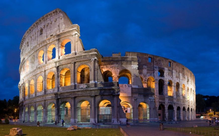 Nova Radio Italia o rimskom Koloseumu, pizzi alla Romana, i filmskom velikanu Vittoriu De Sici