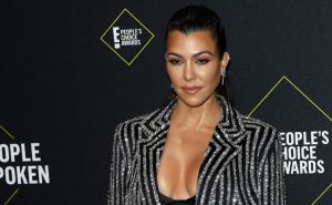 Kourtney Kardashian se povodom Noći vještica maskirala u svoju sestru Kim