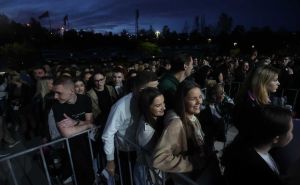 Velika gužva ispred Zetre: Pogledajte fotografije uoči sarajevskog koncerta Aleksandre Prijović