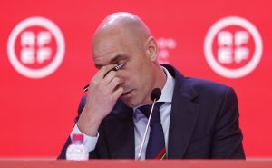 FIFA suspendovala Luisa Rubialesa na tri godine zbog seksističkog skandala