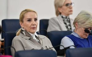Pokrenut proces smjene Sebije Izetbegović sa pozicije generalne direktorice KCUS-a
