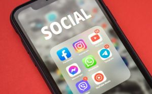 Instagram i Facebook uvode pretplatu za korištenje bez oglasa