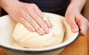 Kako umijesiti savršeno tijesto za pitu? Saznajte u čemu je trik