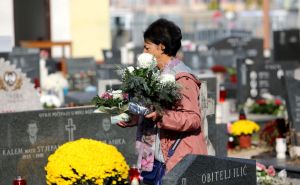 Praznik Svi sveti u Sarajevu: Za vjerski praznik pojačane linije premu groblju Vlakovo