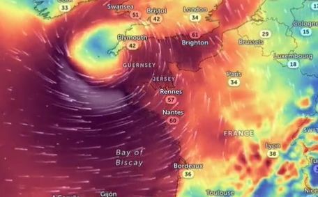 Francuska se priprema za oluju Ciaran: Očekuju se vjetrovi brzine do 170 kilometara na sat