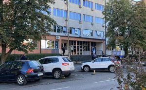 Evakuacija u Bijeljini: Žena prijavila da je postavljena bomba u Sudu i Gradskoj upravi